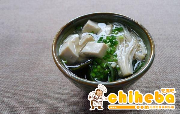 豆腐金针菇海带汤